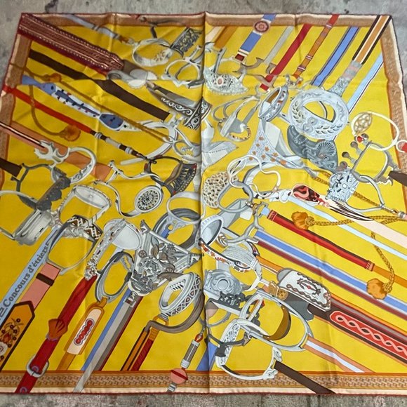 Hermes Silk Bouclerie D'Attaelage. - Picture 2 of 3